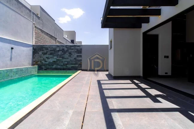 Imagem Casa Alto Padrão no Condomínio Green Park Residence, Maringá/PR