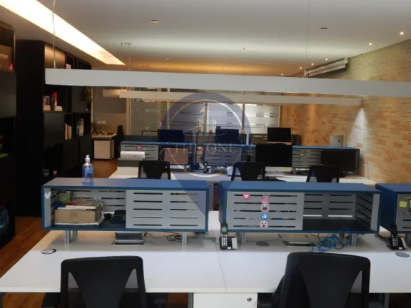 Imagem Conjunto Comercial de Alto Padrão na Vila Mariana: 5 salas, 2 banheiros, 2 vagas, 115m² - São Paulo-SP.