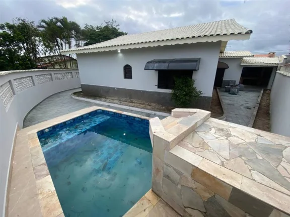 Imagem CASA COM 132 m² - ITAGUAÍ - MONGAGUA SP