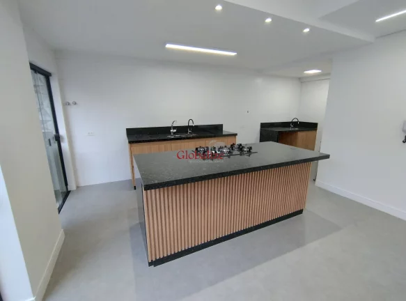 Imagem Casa Nova com 3 dormitórios e jacuzzi no bairro Ponta da Praia em Santos por R$2.200.000,00