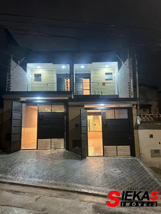 Imagem Imperdível! Casa à venda na Penha de França, São Paulo-SP: 3 quartos, 1 sala, 1 banheiro, 2 vagas de garagem, 130,00 m².