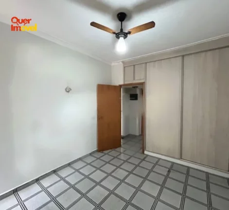 Imagem Imperdível Casa à Venda em Ribeirão Preto-SP, Bairro República! 3 quartos, 1 sala, 2 banheiros, 2 vagas, 125m². Quer Imóvel Negócios Imobiliários!