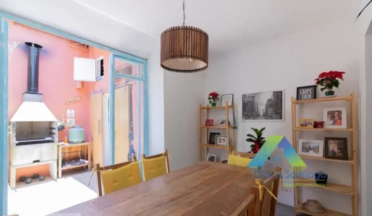 Imagem ITAIM BIBI Lindo sobrado 90 metros, 2 dormitórios, espaço gourmet 1 vaga em Vila portão fechado ótimo valor e localização.