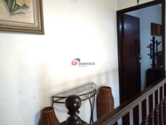 Imagem Sobrado à venda 3 Quartos, 3 Suites, 4 Vagas, 197M², Nova Gerty, São Caetano do Sul - SP