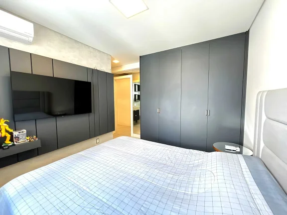 Imagem Apartamento vista mar com 3 suítes sendo 1 master e 3 vagas de garagem em Balneário Camboriú/SC