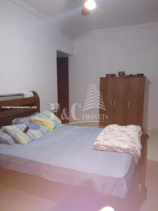 Imagem Casa / Sobrado para Venda em Limeira, Parque Residencial Aeroporto, 3 dormitórios, 1 suíte, 2 banheiros
