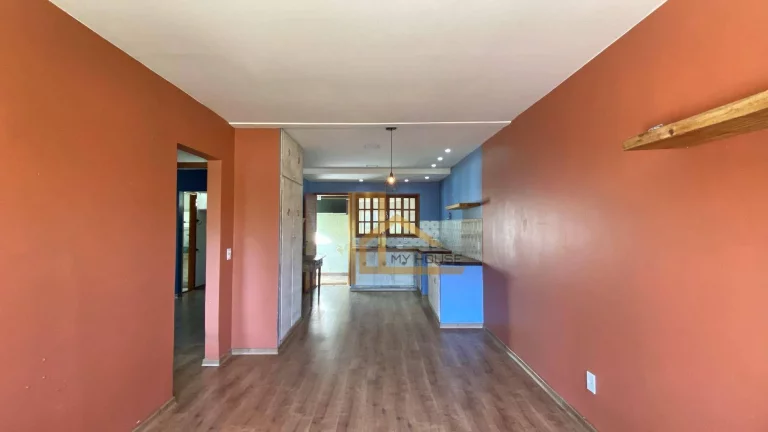 Imagem Casa em Vargem Grande – 2 quartos, suíte, quintal em Vargem Grande - Teresópolis-RJ