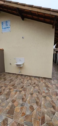 Imagem Casa para Venda em Itanhaém, Nova Itanhaém (Interior), 2 dormitórios, 1 suíte, 1 banheiro, 2 vagas