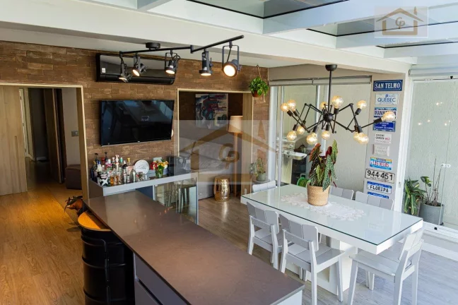 Imagem Casa com terreno 212,16 metros, 3 quartos, 2 vagas *piscina
