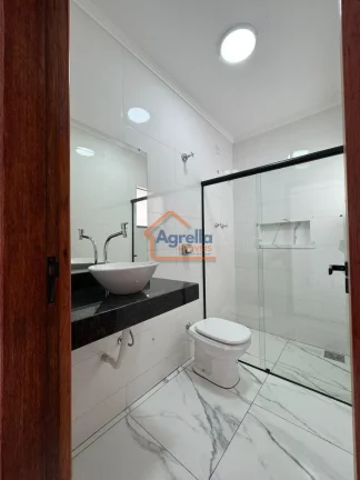 Imagem Casa à venda no bairro Jardim Regina - Mogi Mirim/SP