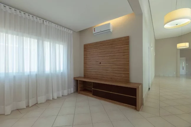 Imagem Casa com 4 dormitórios à venda no Alphaville Campinas/SP