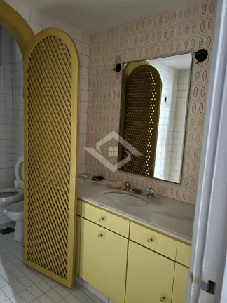 Imagem Apartamento Exclusivo em Copacabana - 330m² com 4 Quartos e 2 Vagas