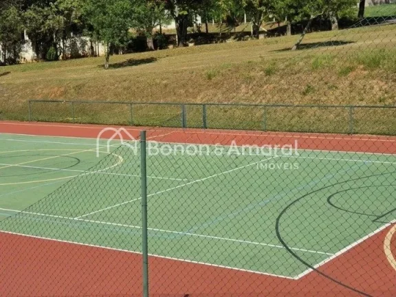 Imagem Terreno plano com 1.131,23 m² no Condomínio de Chácaras São Rafael, Campinas.
Condomínio atrás...