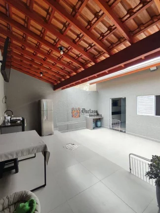 Imagem Casa com 2 dormitórios à venda, 128 m² por R$ 490.000,00 - Jardim Aracati - Bragança Paulista/SP