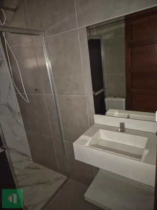 Imagem Casa à venda em São Paulo, Vila Liviero, com 1 quarto