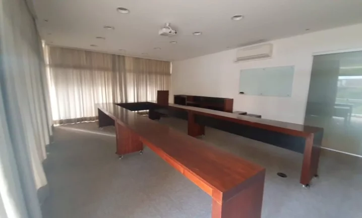 Imagem Conjunto de Salas Comerciais para locação no bairro Cambuí em Campinas
