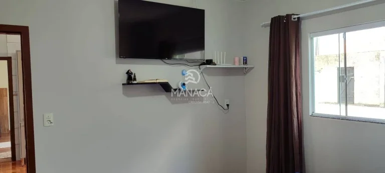 Imagem Casa 2 quartos 1 suíte, 600m da praia, garagem pra 2 carros no São Cristóvão