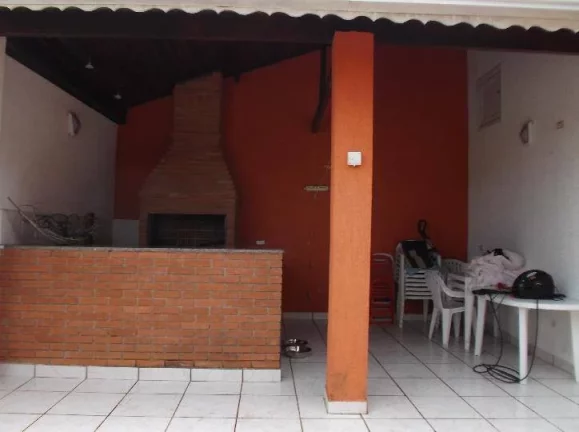 Imagem LINDO SOBRADO LADO PRAIA