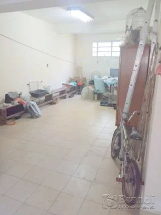 Imagem CASA NA V. GRACIOSA COM 4 VAGAS COBERTAS