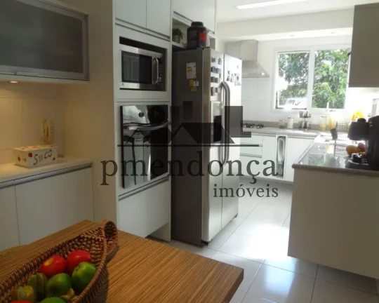 Imagem Apartamento com 136m² em Perdizes, 4 quartos (3 suítes) e 3 vagas.