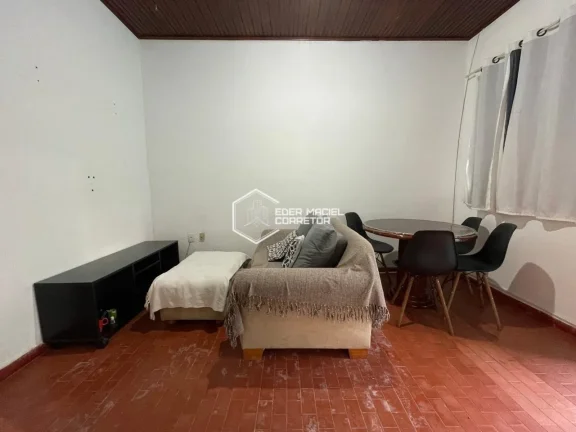 Imagem Está buscando um imóvel com ótima localização, espaço e versatilidade? Confira esta excelente ...