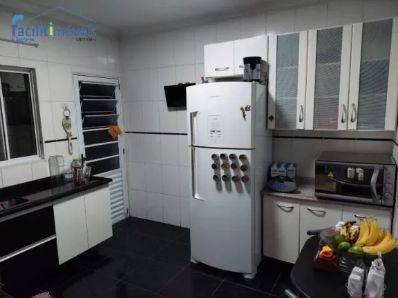 Imagem Lindo Sobrado com 03 quartos e 01 suíte em Diadema