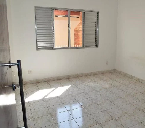 Imagem Sobrado com 6 dormitórios - venda por R$ 950.000,00 ou aluguel por R$ 5.254,02/mês - Vila Santa Teresa - Santo André/SP