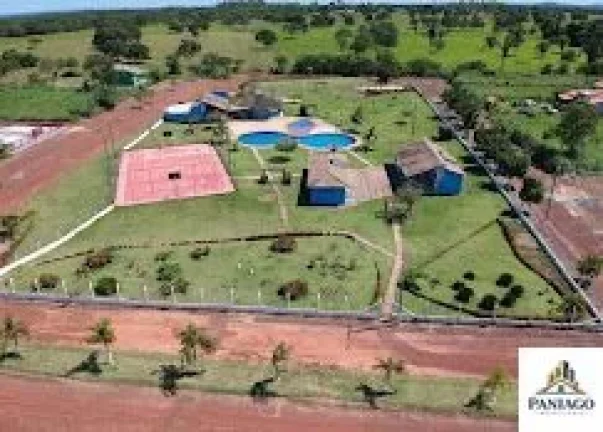 Imagem Casa de Veraneio no Condomínio Valle das Águas - Acorizal/MT