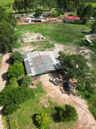 PROPRIEDADE RURAL COM EXCELENTE LOCALIZAÇÃO Á VENDA EM IBIRACI, KM 02 DA RODOVIA JOÃO TRAFICANTE APENAS 150 METROS DA RODOVIA.