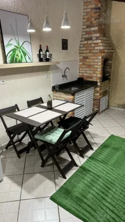 Imagem Casa térrea 3 dormitórios no bairro Tude Bastos