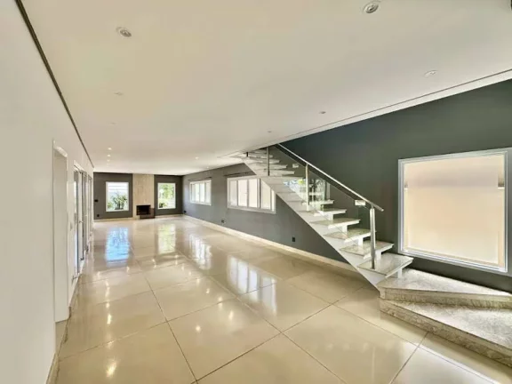 Imagem Cond. Golf Village - Impecável, 4 dorms / 2 suítes, gourmet, piscina!