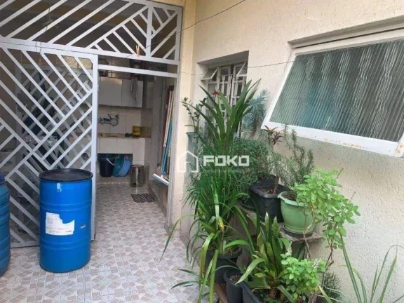 Imagem Sobrado com 3 dormitórios, 295 m² - venda por R$ 700.000,00 ou aluguel por R$ 4.000,00/mês - Vila Flórida - Guarulhos/SP