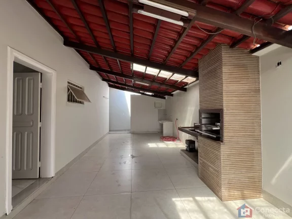 Imagem Casa à Venda no Bairro Guanabara – 4 Quartos, 2 Suítes e Área Gourmet