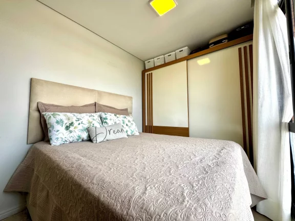 Imagem Apartamento semi- mobiliado com 3 dormitórios sendo 1 suíte e 1 vaga em São José dos Pinhais