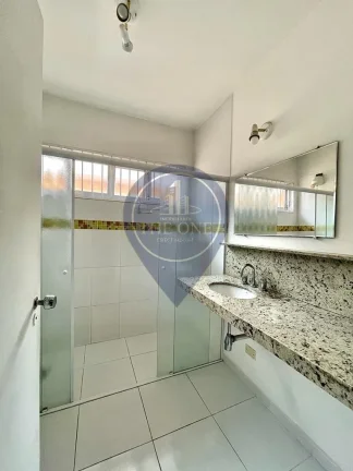 Imagem Imperdível! Casa à venda em São Paulo-SP, Vila Mariana, com 4 quartos, 1 suíte, 2 salas, 3 banheiros, 3 vagas de garagem e 185m².
