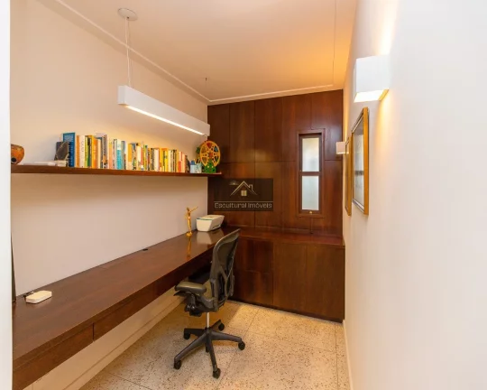 Imagem APARTAMENTO REFORMADO 411,00 M 4 SUÍTES SALA 4 AMBIENTES LAVABO TERRAÇO COZINHA REPLETA ARMÁRIOS NATUREZA EXUBERANTE 3 VAGAS SEGURANÇA LAZER TOTAL