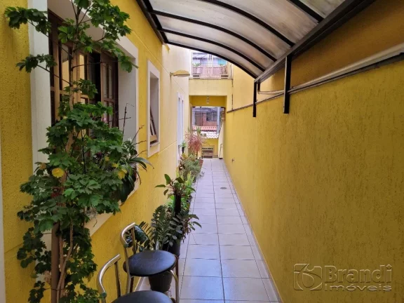 Imagem Sobrado Alto Padrão de 3 Dormitórios -- Sitio das figueiras.