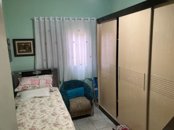 Imagem Casa com 3 dormitórios à venda, 254 m² por R$ 700.000,00 - Vila Perracini - Poá/SP