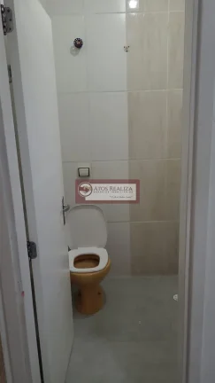 Imagem Casa para alugar na Cidade Dutra, SP: 1 dormitório, sala, cozinha e 1 banheiro. Ótima localização por R$1600/mês!