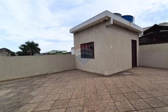 Imagem Casa á venda com 6 quartos com 316 m² Taquara, Rio de Janeiro.