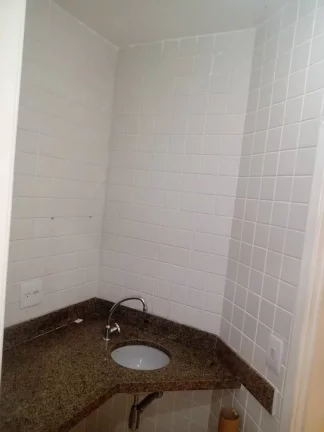 Imagem SALA COMERCIAL EM EDIFICIO HISTÓRICO NA CINELÂNDIA / IMÓVEL MOBILIADO
