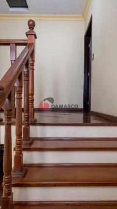 Imagem Sobrado à venda 3 Quartos, 3 Suítes, 4 Vagas, 350 m², Jardim São Caetano, São Caetano do Sul - SP