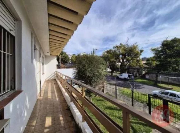 Imagem Casa com 3 dormitórios para alugar, 212 m² por R$ 6.583,33/mês - Chácara das Pedras - Porto Alegre/RS
