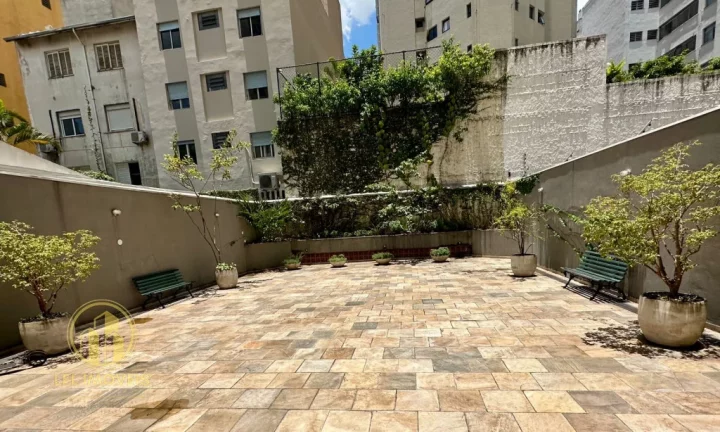 Imagem Apartamento em Pinheiros, para venda ou Locação, com 3 dormitórios e 1 vaga.