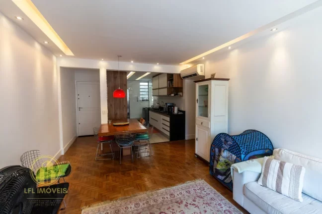 Imagem Apartamento totalmente reformado no Itaim Bibi – 107 m², com 3 dormitórios e 1 vaga.