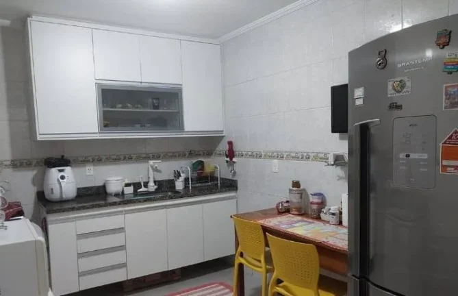 Imagem Bairro Jardim Alugo Apto em Santo André.