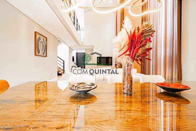 Imagem Casa com 4 Quartos à Venda, 375 m² em Alphaville - Santana De Parnaíba