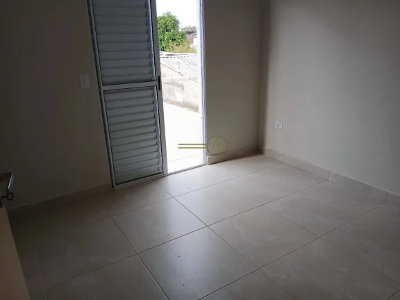 Imagem Casa sobreposta bem localizado à venda em Peruíbe