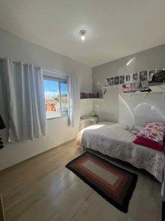 Imagem Casa com 3 dormitórios sendo 2 suítes e 4 vagas de garagem em São Francisco do Sul- SC