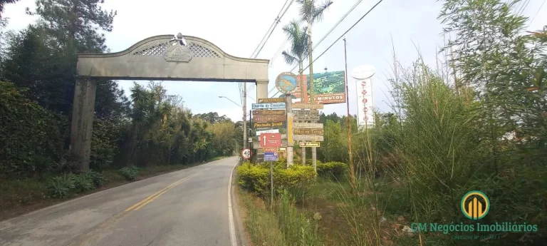 Imagem Casa/chácara em São Roque, 6 qtos, edícula, baias p cavalos, piscina, sauna